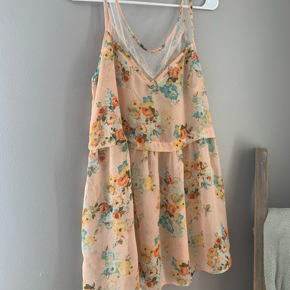 ➡️NEW ITEM⬅️ floral blouse